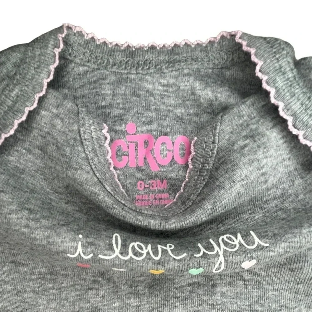 Onesie Bundle - “I Love My Aunt” & “I Love You” Themes, 0-3 Months with Hat